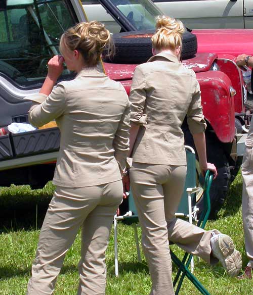 The LRE Girling Girls